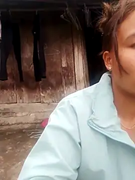 Huyen x online show from December 5, 2025, 1:49 am