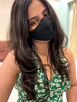 Snapshot of Tanya-mittal chatting on November 16, 2025, 5:06 pm Tanya-mittal online show from November 16, 2025, 5:06 pm