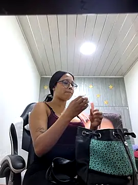 susan mooree online show from December 22, 2025, 7:03 pm