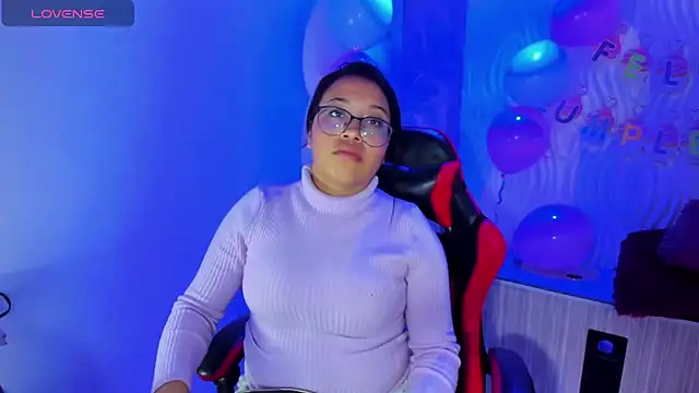 susan mooree online show from March 26, 2026, 9:02 pm