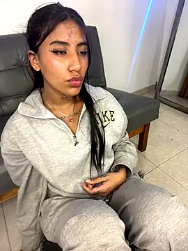 Deysha Garcias online show from November 5, 2025, 3:59 pm