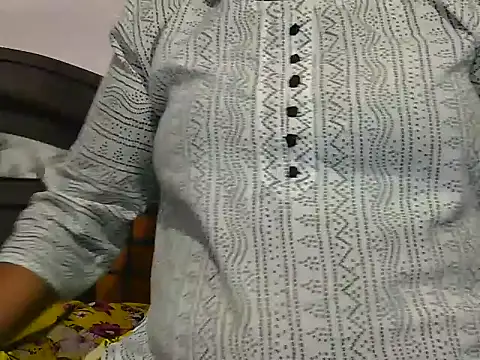 Snapshot of Nisha-telugu chatting on October 10, 2025, 1:34 pm Nisha-telugu online show from October 10, 2025, 1:34 pm