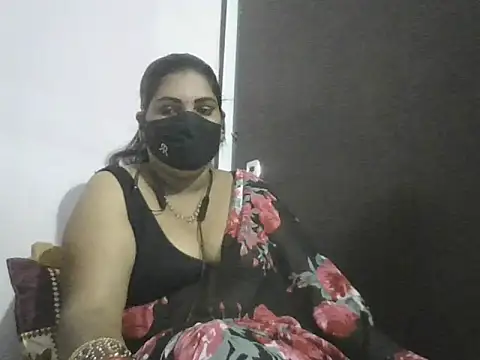 Snapshot of Nisha-telugu chatting on October 3, 2025, 5:36 pm Nisha-telugu online show from October 3, 2025, 5:36 pm