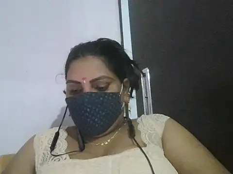 Snapshot of Nisha-telugu chatting on September 25, 2025, 6:58 pm Nisha-telugu online show from September 25, 2025, 6:58 pm