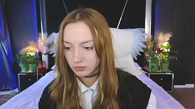 FoxyMayy online show from May 12, 2026, 12:55 pm