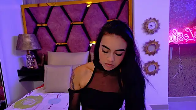 Leslie Bussh  online show from February 10, 2026, 11:53 am