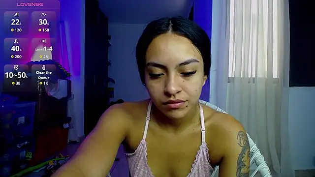 Snapshot of Leslie_Bussh_ chatting on July 29, 2026, 12:26 pm Leslie Bussh online show from July 29, 2026, 12:26 pm