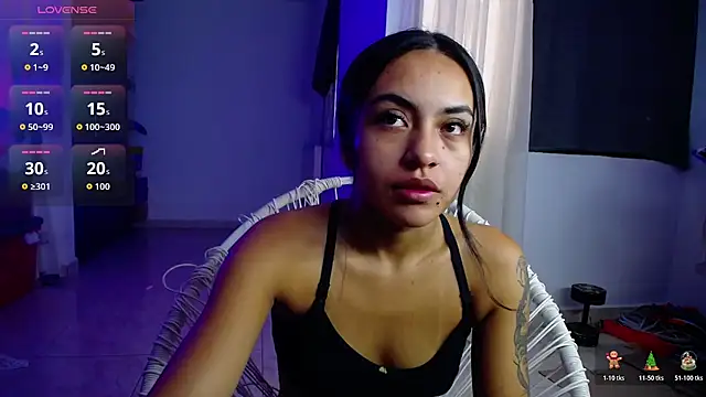 Snapshot of Leslie_Bussh_ chatting on July 13, 2026, 12:26 pm Leslie Bussh online show from July 13, 2026, 12:26 pm