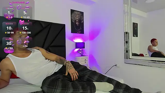 Snapshot of Aleanders_ chatting on September 30, 2025, 4:57 pm Aleanders  online show from September 30, 2025, 4:57 pm
