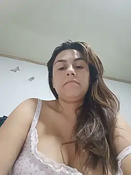 Snapshot of vanessa-titisM chatting on July 1, 2026, 3:07 am vanessa-titisM online show from July 1, 2026, 3:07 am