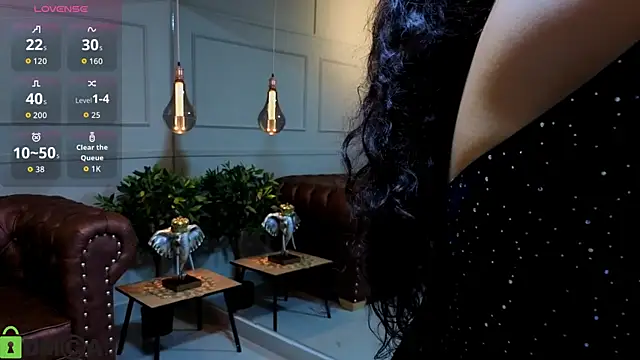 ArielBlossom    online show from October 4, 2025, 11:01 am