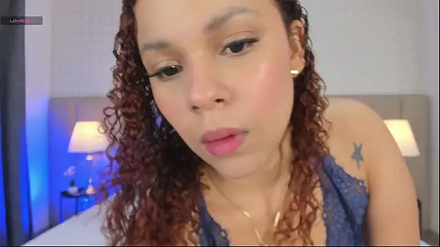 Snapshot of Miranda_Blair chatting on October 23, 2025, 2:05 pm Miranda Blair online show from October 23, 2025, 2:05 pm