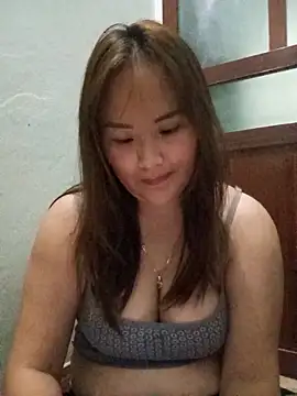 Snapshot of Tamara-a chatting on October 23, 2025, 2:49 pm Tamara-a online show from October 23, 2025, 2:49 pm