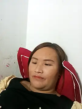 Snapshot of Tamara-a chatting on November 19, 2025, 12:49 pm Tamara-a online show from November 19, 2025, 12:49 pm