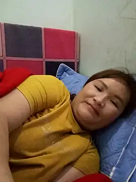 Snapshot of Tamara-a chatting on November 18, 2025, 12:04 am Tamara-a online show from November 18, 2025, 12:04 am