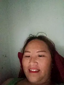 Snapshot of Tamara-a chatting on December 3, 2025, 12:44 am Tamara-a online show from December 3, 2025, 12:44 am