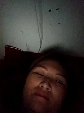 Snapshot of Tamara-a chatting on December 5, 2025, 2:59 pm Tamara-a online show from December 5, 2025, 2:59 pm