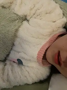 Snapshot of ruiki666 chatting on December 1, 2025, 1:50 am ruiki666 online show from December 1, 2025, 1:50 am