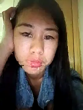 Snapshot of luy-xinh02 chatting on October 2, 2025, 2:04 am luy-xinh02 online show from October 2, 2025, 2:04 am