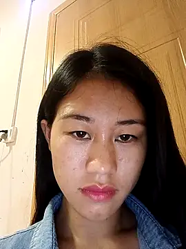 Snapshot of luy-xinh02 chatting on October 1, 2025, 12:53 pm luy-xinh02 online show from October 1, 2025, 12:53 pm