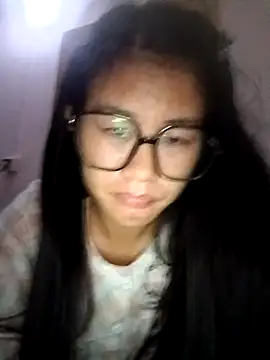 Snapshot of luy-xinh02 chatting on October 11, 2025, 5:36 pm luy-xinh02 online show from October 11, 2025, 5:36 pm