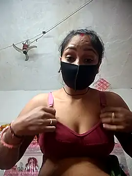 Snapshot of Suman_ji1 chatting on November 24, 2025, 10:37 am Suman ji1 online show from November 24, 2025, 10:37 am