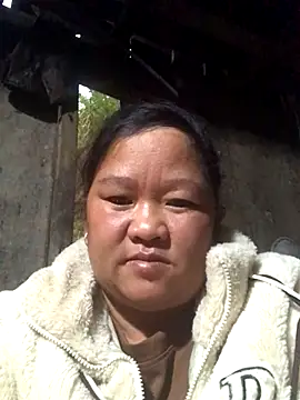 riso-00 online show from November 21, 2025, 10:25 am