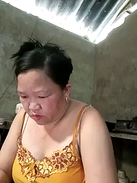 riso-00 online show from April 22, 2026, 3:57 am