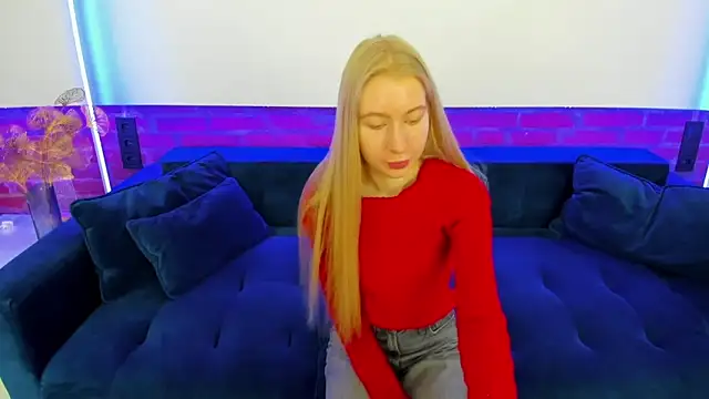 Alina Blonde online show from November 20, 2025, 6:36 am