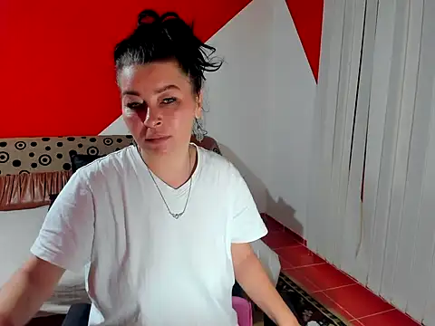 Soffy Skye online show from November 9, 2025, 3:43 am