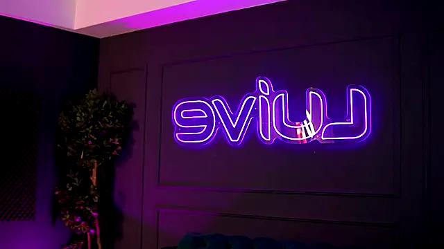 Snapshot of YuliaDesirevska chatting on November 23, 2025, 7:57 pm YuliaDesirevska online show from November 23, 2025, 7:57 pm