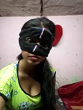 Snapshot of Hotcp6 chatting on December 15, 2025, 5:30 pm Hotcp6 online show from December 15, 2025, 5:30 pm