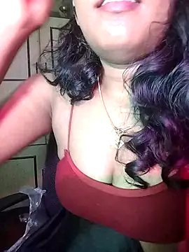 Snapshot of Tamil_Kavitha chatting on July 22, 2026, 4:42 pm Tamil Kavitha online show from July 22, 2026, 4:42 pm