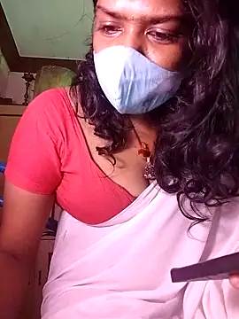Snapshot of Tamil_Kavitha chatting on June 5, 2026, 6:52 am Tamil Kavitha online show from June 5, 2026, 6:52 am