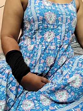 Snapshot of preethi-lovely chatting on October 27, 2025, 3:57 pm preethi-lovely online show from October 27, 2025, 3:57 pm