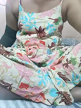 Snapshot of preethi-lovely chatting on November 18, 2025, 3:43 am preethi-lovely online show from November 18, 2025, 3:43 am