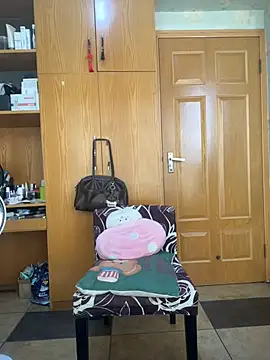 xiuchun100 online show from February 26, 2026, 8:36 am