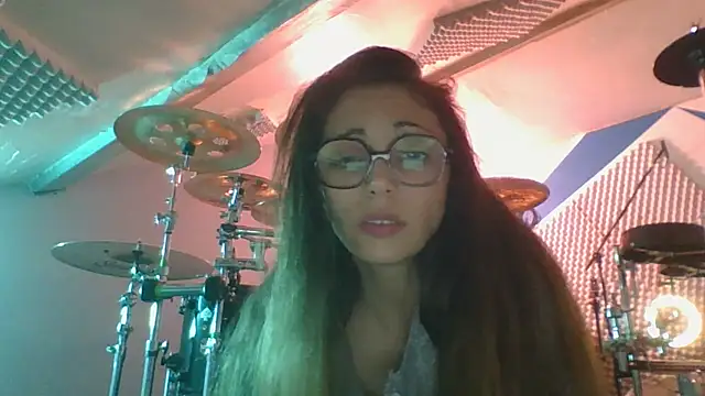 Snapshot of ChouqxxxCoreleone chatting on September 19, 2025, 7:51 pm ChouqxxxCoreleone online show from September 19, 2025, 7:51 pm