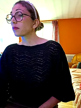 ChouqxxxCoreleone online show from December 15, 2025, 10:21 am