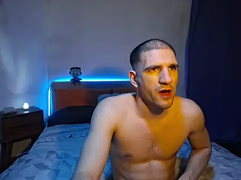 Snapshot of ObeyLust chatting on November 15, 2025, 1:42 am ObeyLust online show from November 15, 2025, 1:42 am