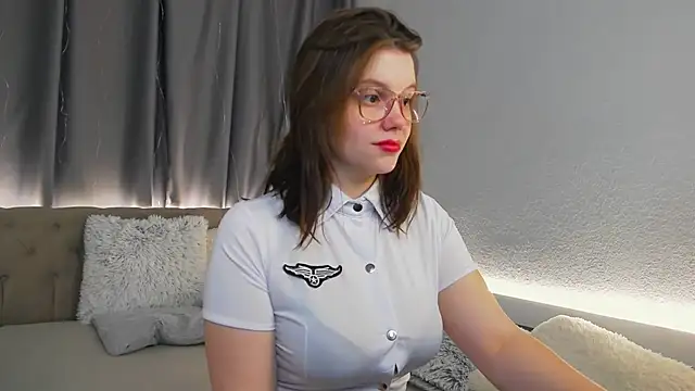 Snapshot of SoftLolli chatting on November 23, 2025, 6:12 am SoftLolli online show from November 23, 2025, 6:12 am