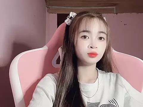 Suna7383 online show from November 9, 2025, 3:16 pm