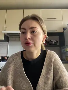 MartaLuna  online show from February 9, 2026, 9:51 am