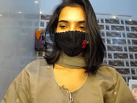 Sweetangle24 online show from December 3, 2025, 6:51 pm