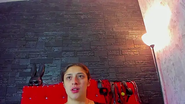 KatyVelvet online show from September 23, 2025, 2:40 am