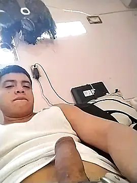 Snapshot of reycam97 chatting on March 3, 2026, 3:08 pm reycam97 online show from March 3, 2026, 3:08 pm