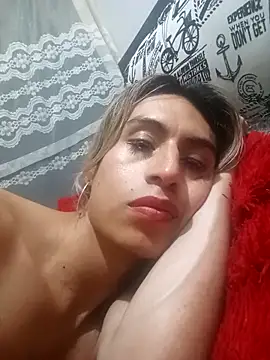 Snapshot of ZafiroRios chatting on November 5, 2025, 4:15 am ZafiroRios online show from November 5, 2025, 4:15 am