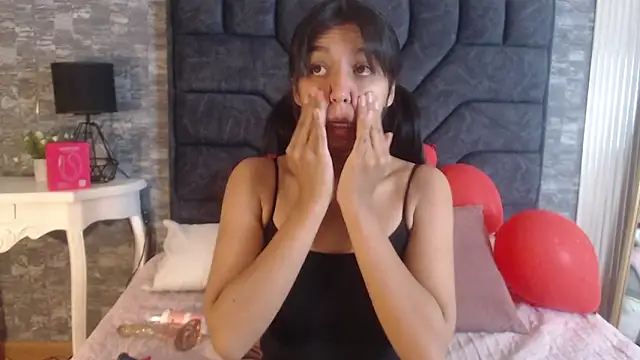 Keila Fg online show from February 21, 2026, 3:30 am