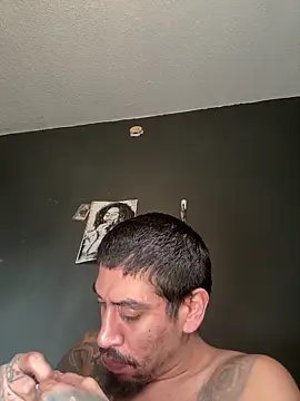 Snapshot of busnfatnutsLildee chatting on November 17, 2025, 6:12 pm busnfatnutsLildee online show from November 17, 2025, 6:12 pm