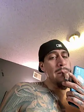 Snapshot of busnfatnutsLildee chatting on November 18, 2025, 7:17 pm busnfatnutsLildee online show from November 18, 2025, 7:17 pm